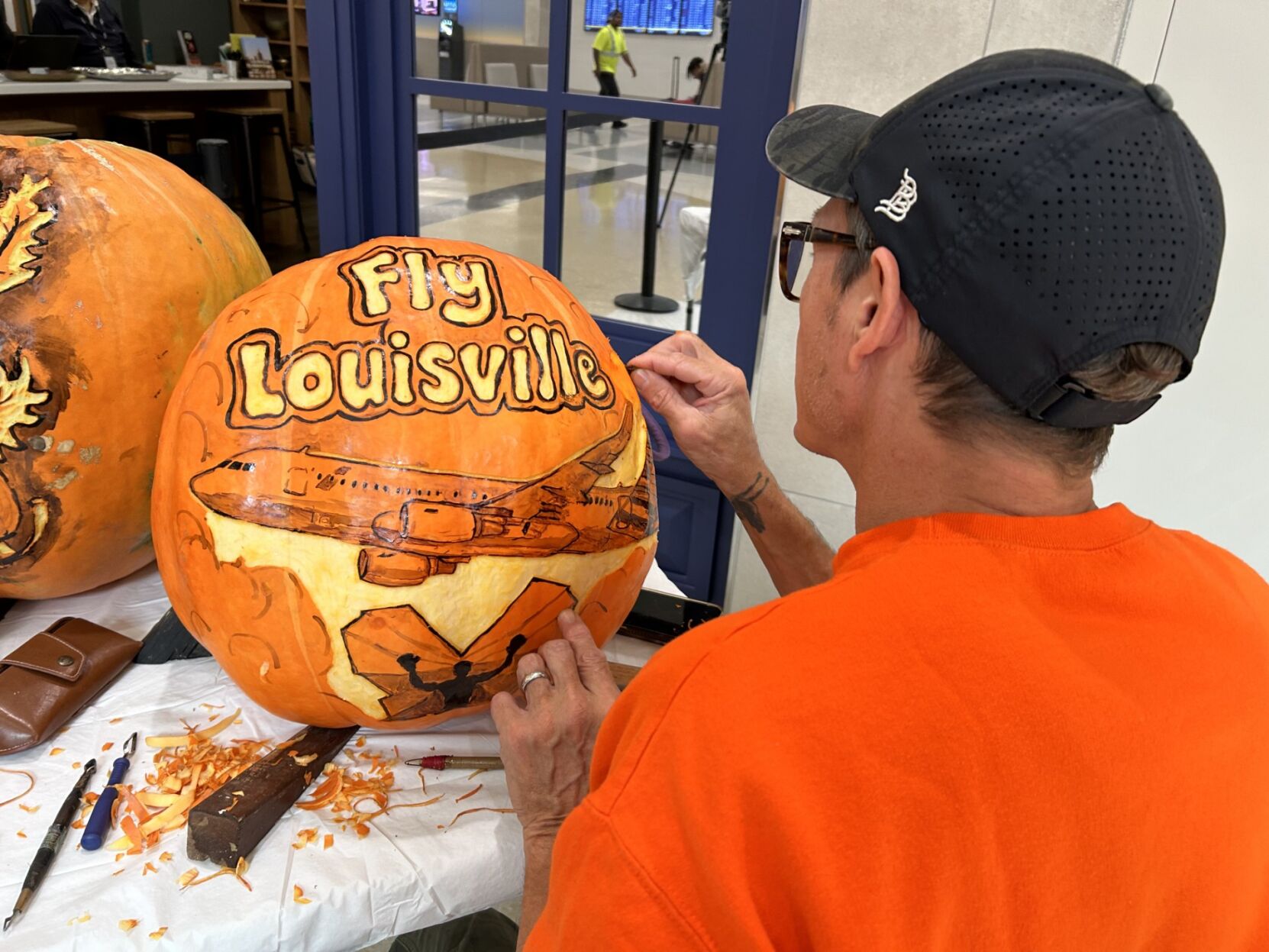 JACK O LANTERN SPECTACULAR CARVING AT AIRPORT 10-8-2025 2.jpg